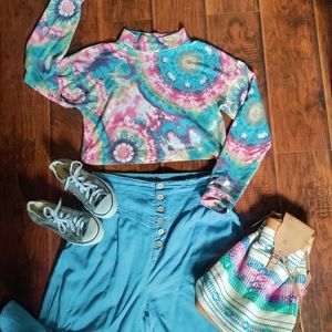 Beautiful Colorful Tie Dye Women's Crop Top